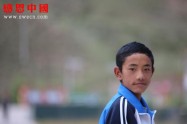 第三民族寄宿制中学八年级（待捐助）（Bnqdsmzzx1011）